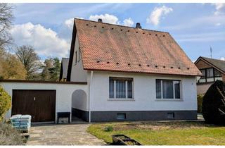 Einfamilienhaus kaufen in Erlenstraße, 90559 Burgthann, Charmantes Einfamilienhaus mit großem Garten, Anbau und viel Potenzial in Burgthann (Mimberg)