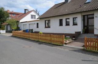 Einfamilienhaus kaufen in 37077 Göttingen, Freistehendes Einfamilienhaus mit großem Garten und Garagen in Alt - Weende. Ohne Provisionskosten