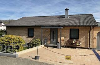 Einfamilienhaus kaufen in 58515 Lüdenscheid, Gepflegtes Einfamilienhaus mit Einliegerwohnung . Stadtrand , Grenze zu Halver