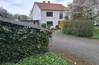 Bauernhaus kaufen in 34497 Korbach, Bauernhof mit Scheune, Stall und 5500 qm Grundstück, Resthof, Bauernhaus