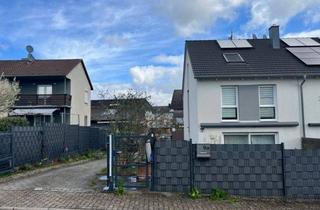Haus kaufen in 61191 Rosbach, Haus In Rosbach Modernes Wohnen für die „Junge Familie“
