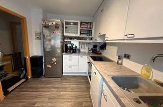 Haus mieten in 90768 Atzenhof, Geräumiges 5-Zimmer-Haus in Fürth (Burgfarrnbach) mit Garten