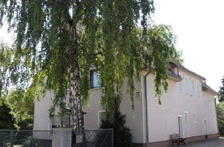 Anlageobjekt in Straße 12, 13437 Wittenau, Gepflegtes kleines Mehrfamilienhaus in ruhiger Seitenstraße