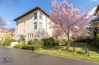 Anlageobjekt in 14467 Potsdam, Wohnen am Tiefen See – 2-Zimmer-Wohnjuwel mit Balkon & Tiefgaragenstellplatz