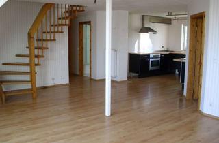 Wohnung kaufen in 38106 Braunschweig, Helle, sehr ruhige Dachgeschosswohnung mit Dachterrasse im Malerviertel, östl. Ringgebiet