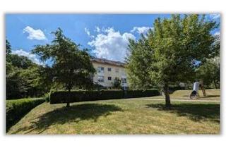 Wohnung kaufen in 90763 Fürth, 5-Zimmer-Wohnung im Grünen - Kalbsiedlung / Fürth