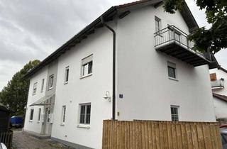 Wohnung mieten in 85459 Berglern, Schöne, helle, große 3 Zimmer Wohnung mit Balkon in Nähe Flughafen MUC / Erding