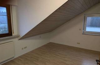 Wohnung mieten in Klosterstraße 43, 73230 Kirchheim, Schöne 3,5 Zimmer-DG-Wohnung zu vermieten