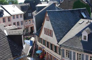 Wohnung mieten in 65343 Eltville, - STADTMITTE ELTVILLE - schöne, helle Altbauwohnung