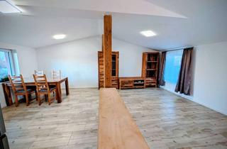 Wohnung mieten in 15345 Rehfelde, Moderne 2-Zimmer-Dachgeschosswohnung mit EBK & Stellplatz – ruhig in Rehfelde