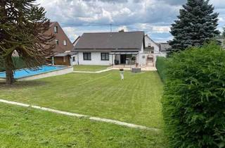 Haus kaufen in 66440 Blieskastel, Topgepflegter Satteldachbungalow in ruhiger idyllischer Wohnlage