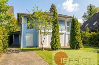 Villa kaufen in 22549 Lurup, Stadtvilla mit Terrasse, Balkon, 3 Bädern, Sauna, Wärmepumpe | Platz für Familie, Gäste & Homeoffice