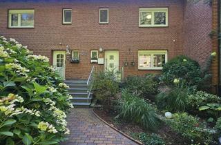Reihenhaus kaufen in 26389 Siebethsburg, Modernisiertes Reihenhaus mit ausgebautem Dachgeschoss, Garten & Garage – provisionsfrei