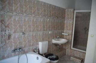 Anlageobjekt in 08525 Plauen, Jetzt Kapitalanlage in Plauen-Preißelpöhl sichern! Reiheneck-Stadthaus