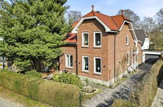 Einfamilienhaus kaufen in 25421 Pinneberg, Für Liebhaber besonderer Immobilien: Charaktervoller Altbau im Quellental