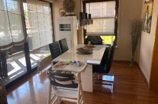 Wohnung kaufen in 57223 Kreuztal, Kreuztal - 3 ZKB Maisonettewohnung mit 2 Balkonen und Garage