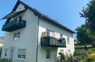 Wohnung kaufen in 07973 Greiz, Greiz - Sonnige 4-Zimmer ETW (oder Haus) mit Panoramablick in Greiz
