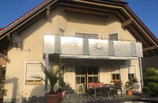 Einfamilienhaus kaufen in 92681 Erbendorf, Erbendorf - Exklusives Einfamilienhaus mit Pool und traumhafter Aussicht