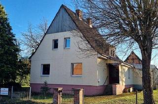 Einfamilienhaus kaufen in 29410 Salzwedel, Salzwedel - Einfamilienhaus mit großer Garage und Nebengelaß in Salzwedel