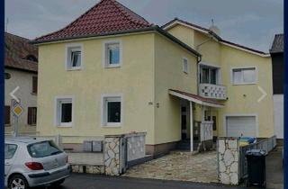 Haus kaufen in 67574 Osthofen, Osthofen - Zweifamilienhaus in Osthofen mit solider Rendite *provisionsfrei*