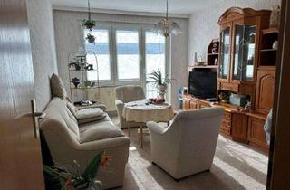 Wohnung kaufen in 07338 Kaulsdorf, Kaulsdorf - Gepflegte 3 Zi.-Wohnung mit Balkon und Einbauküche