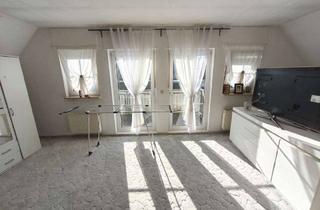 Wohnung kaufen in Zaunkönigsteig 14, 14621 Schönwalde-Glien, Charmantes OG mit Balkon und Ausbaureserve in ruhiger Lage bei Spandau im Zweifamilienhaus