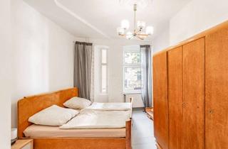 Wohnung kaufen in Schöneweider Strasse, 12055 Neukölln, ⭐⭐⭐ Immediately available, attractive 2 room Altbau apartment in Rixdorf !