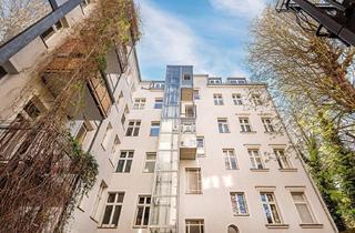 Wohnung kaufen in Schustehrusstraße 29, 10585 Charlottenburg, Sofort bezugsfreie 1 Zimmer Wohnung im sanierten Altbau mit Dielen und Fahrstuhl super ruhig