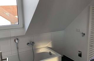 Wohnung mieten in Schafhofstraße 24a, 97222 Rimpar, Charmante 3-Zimmer Dachgeschosswohnung, frisch saniert