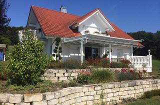 Wohnung mieten in Höhenweg 15, 79725 Laufenburg, Gepflegte 3,5-Zimmer Dachgeschosswohnung mit Balkon in Laufenburg (Baden)