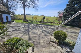 Wohnung mieten in Am Raitenbach, 92699 Irchenrieth, Wohntraum 82qm mit Weitblick: 3-Zimmer-Idyll mit eigenem Bauerngarten