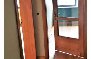 Wohnung mieten in Hausbacher Straße 14, 66663 Merzig, 4 Zimmerwohnung in verkehrsgünstiger Lage mit Loggia, Terrasse und Stellplatz