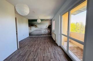 Wohnung mieten in Neuer Friedberg 25, 98527 Suhl, 4 Zimmer, 2 Balkone in der 5. Etage - 20% Kraxelrabatt sichern