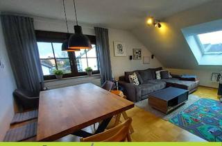 Wohnung mieten in August-Beck-Straße 16, 95111 Rehau, H-53163 - Sanierte Dachgeschosswohnung mit drei Zimmern