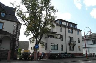 Wohnung mieten in Schulstraße 16, 35037 Marburg, Helles Studentenzimmer in Bestlage des Südviertels - herrliche Lage in der Schulstraße