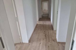 Wohnung mieten in Friedensstraße 10, 55743 Idar-Oberstein, Renovierte 3-Zimmer Erdgeschosswohnung in Idar-Oberstein