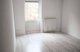 Wohnung mieten in Adolf-Ey-Str. 10, 38678 Clausthal-Zellerfeld, Frisch renovierte 1-Zimmer-Wohnung mit Tageslichtbad