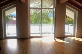 Wohnung mieten in Gaishackenerstraße 5a, 83209 Prien, Wunderschöne 2,5-Zimmer Dachgeschoßwohnung mit Panoramablick auf Chiemgauer Berge