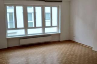 Wohnung mieten in Roßmarkt 28, 63739 Aschaffenburg, Gepflegte 1-Zimmer-Wohnung mit Balkon in Aschaffenburg