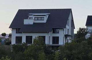 Wohnung mieten in Kreuzstr. 50, 97837 Erlenbach, Niedrigenergiehauswohnung m.Terrasse und Blick ins Grüne: attraktive 4-Zimmer-Wohnung in Erlenbach-T
