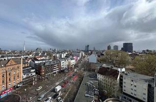 Lofts mieten in Reeperbahn 157, 20359 St. Pauli, Loftartige 1-Zimmer-Wohnung mit Balkon mit Blick auf die Reeperbahn