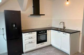 Wohnung mieten in Jederitzer Str. 29, 14712 Rathenow, Im Zentrum von Rathenow mit EBK, 2 Zimmern & zusätzlichem Dachboden!