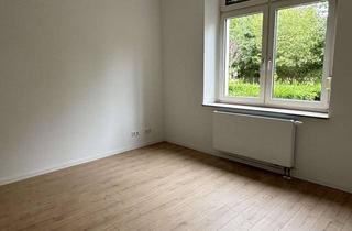 Wohnung mieten in Obergplatz, 47804 Kempener Feld/Baakeshof, Helle 2-Zimmer Wohnung im EG in Krefeld-Kempener Feld/Baackeshof