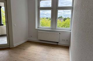 Wohnung mieten in Obergplatz, 47804 Kempener Feld/Baakeshof, Charmante 3-Zimmer Dachgeschosswohnung in Krefeld-Kempener Feld/Baackeshof