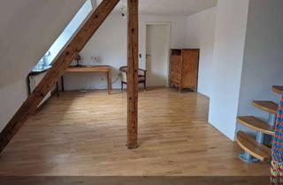Wohnung mieten in 68239 Seckenheim, Lichtdurchflutet Dachgeschosswohnung im ruhigen Mannheim-Seckheim