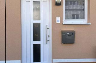 Reihenhaus kaufen in 91325 Adelsdorf, Reihenhaus