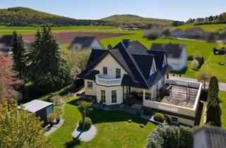 Einfamilienhaus kaufen in 36132 Eiterfeld, Repräsentatives Einfamilienhaus mit Einliegerwohnung in Eiterfeld-Leimbach