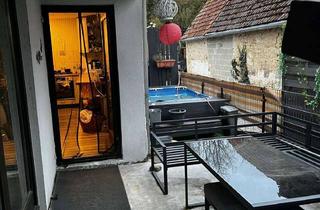 Einfamilienhaus kaufen in 74889 Sinsheim, Charmantes Einfamilienhaus mit Kamin & Balkon in Sinsheim. Eigenheim oder Kapitalanlage