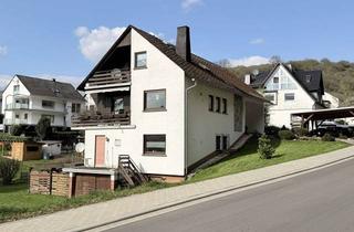 Haus kaufen in 56348 Dahlheim, Solides Wohnhaus mit 2 Wohneinheiten und weitläufigem Gartenparadies