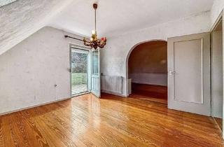 Haus kaufen in 36266 Heringen, Wohnhaus mit zwei Einheiten in Heringen-Wölfershausen - Eigennutzer oder Kapitalanleger